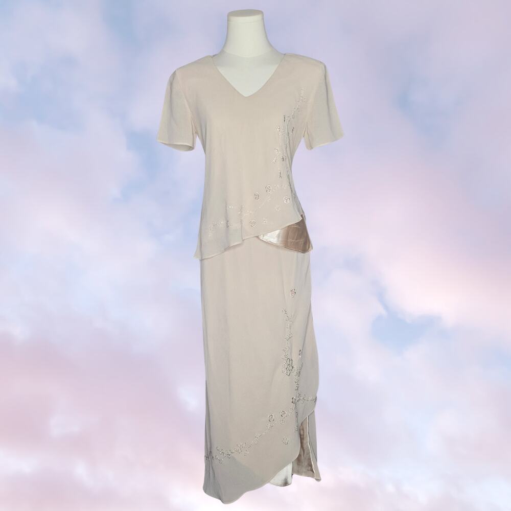 Dressbarn Beige Beaded Floral Evening Formal Two Piece Top Maxi Skirt Set Size 6